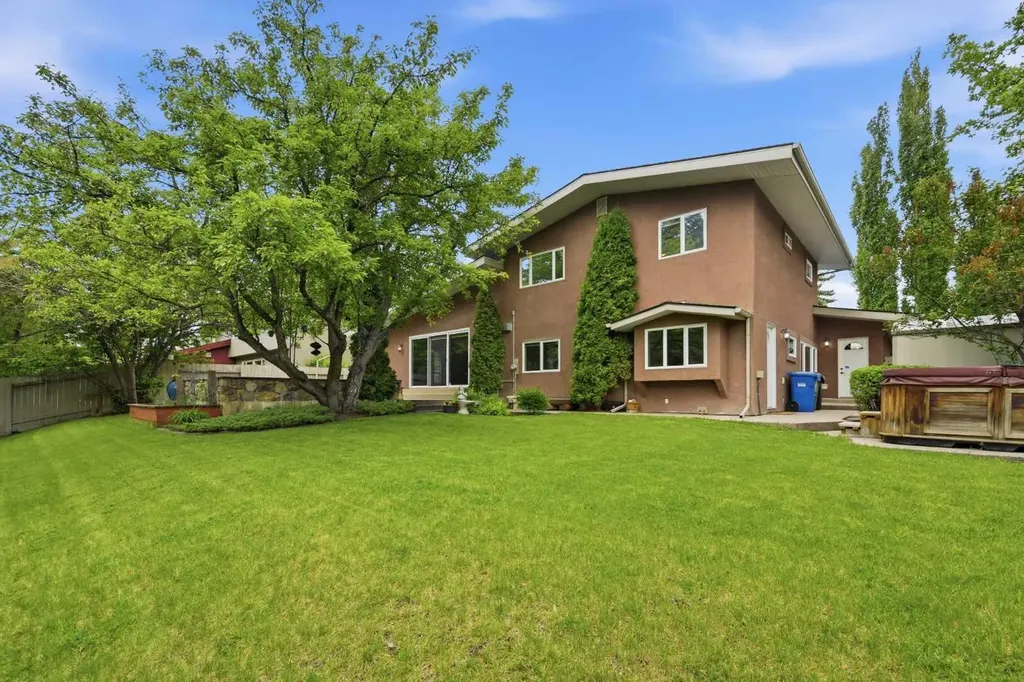 355 Willow Ridge Place SE Calgary AB T2J 1N2