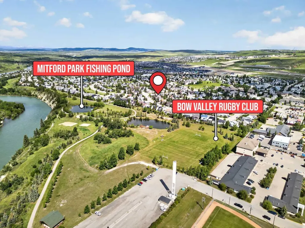 70 West Mackay Crescent Cochrane AB T4C 1J7