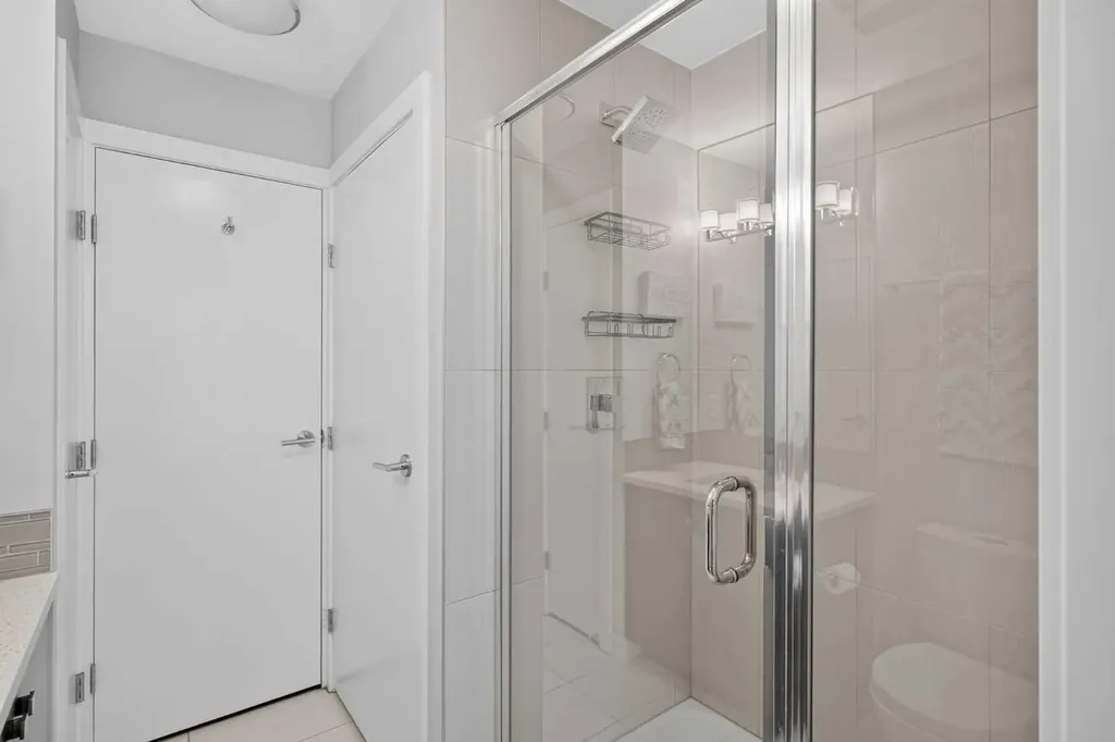 1720 10 Street SW Calgary AB T2T 3E8