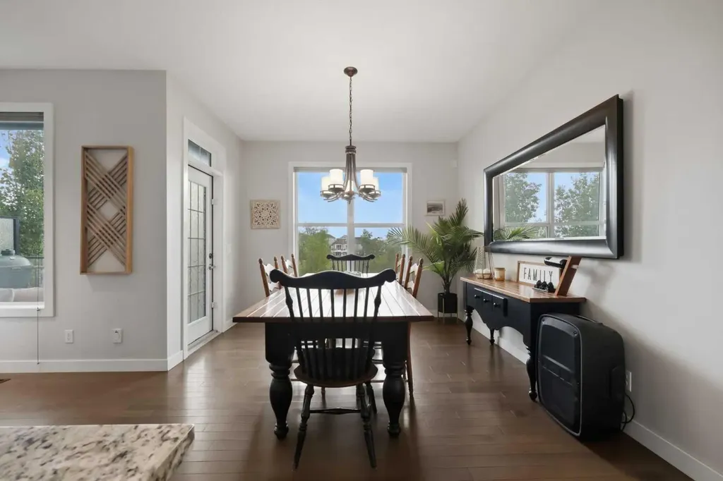 51 Ranchers Crescent Okotoks AB T1S 0K5