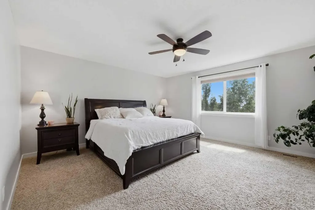 51 Ranchers Crescent Okotoks AB T1S 0K5