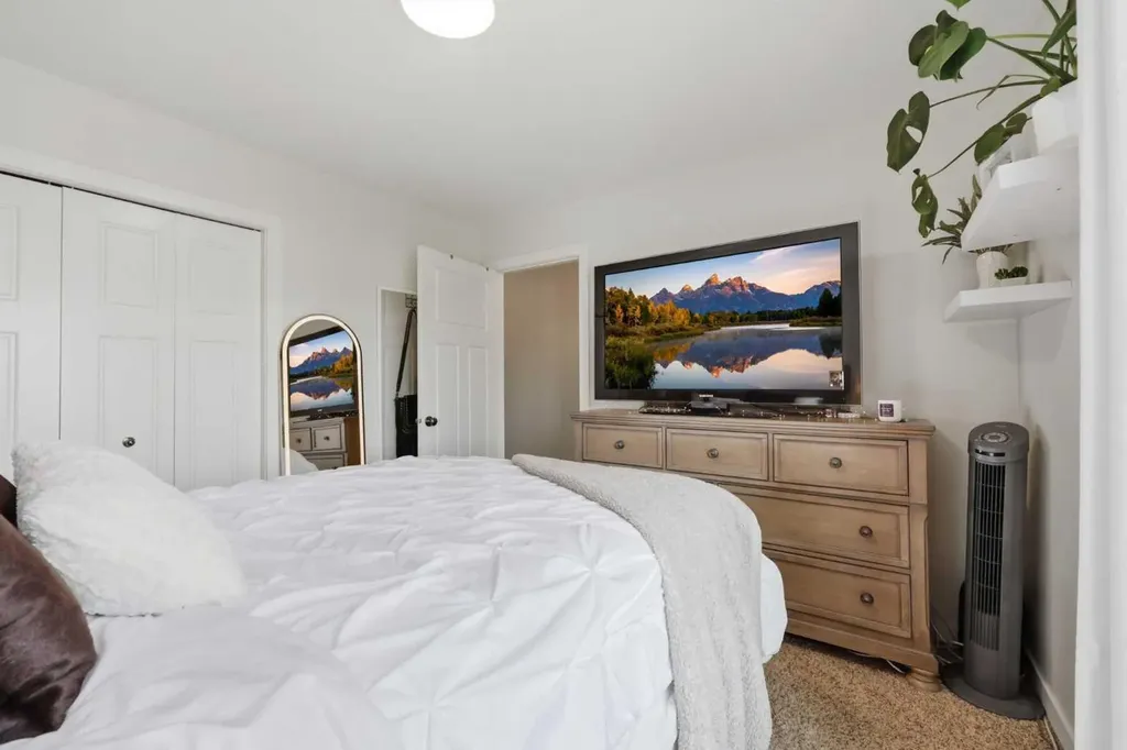 51 Ranchers Crescent Okotoks AB T1S 0K5