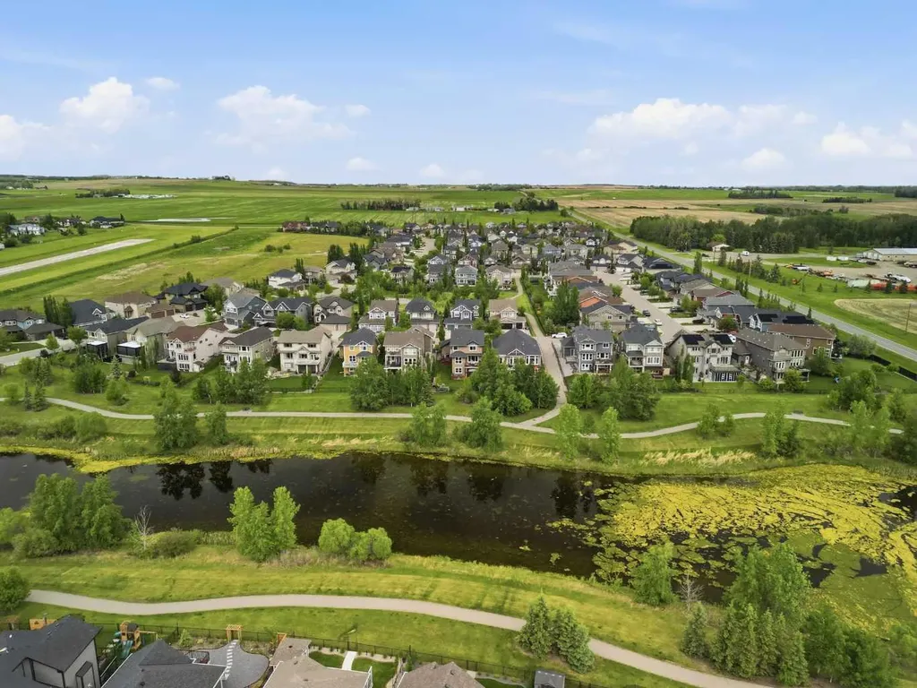 51 Ranchers Crescent Okotoks AB T1S 0K5