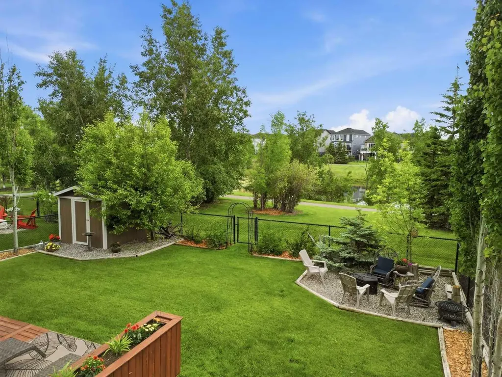 51 Ranchers Crescent Okotoks AB T1S 0K5
