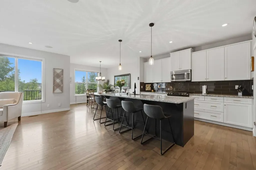51 Ranchers Crescent Okotoks AB T1S 0K5