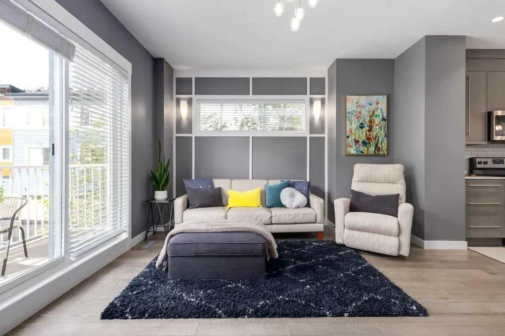 111 Rainbow Falls Gate Chestermere AB T1X 0Z4