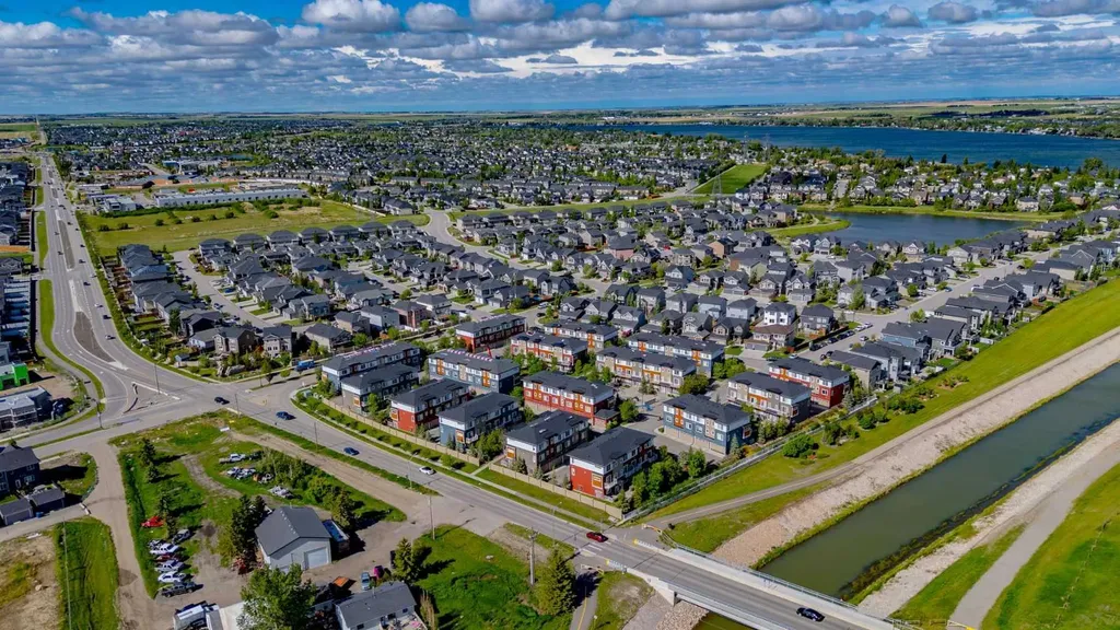 111 Rainbow Falls Gate Chestermere AB T1X 0Z4