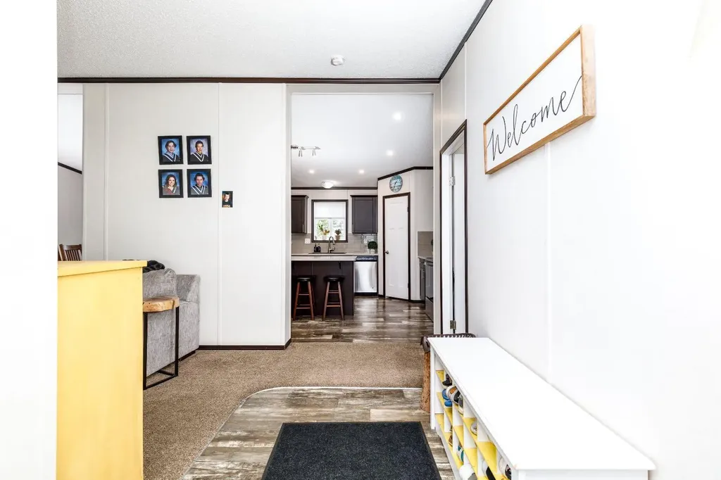 4705 45 Avenue Alix AB T0C 0B0