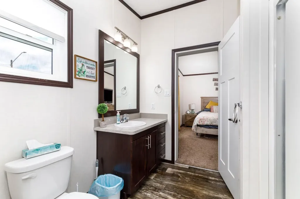 4705 45 Avenue Alix AB T0C 0B0