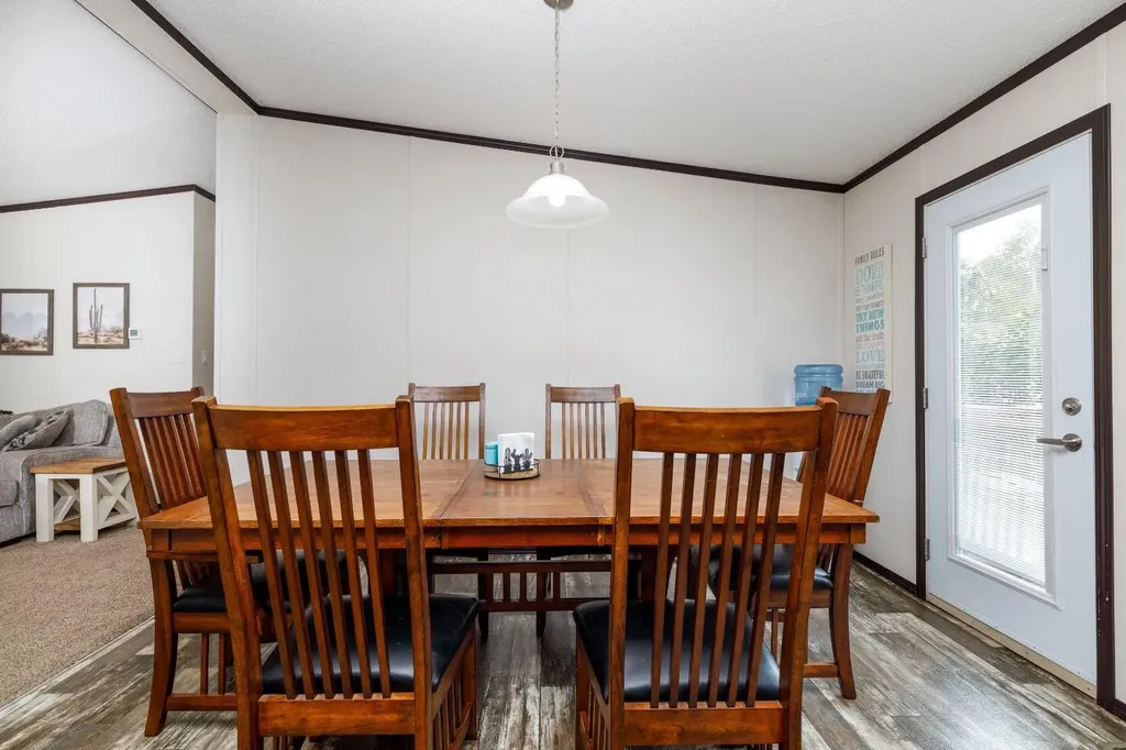 4705 45 Avenue Alix AB T0C 0B0