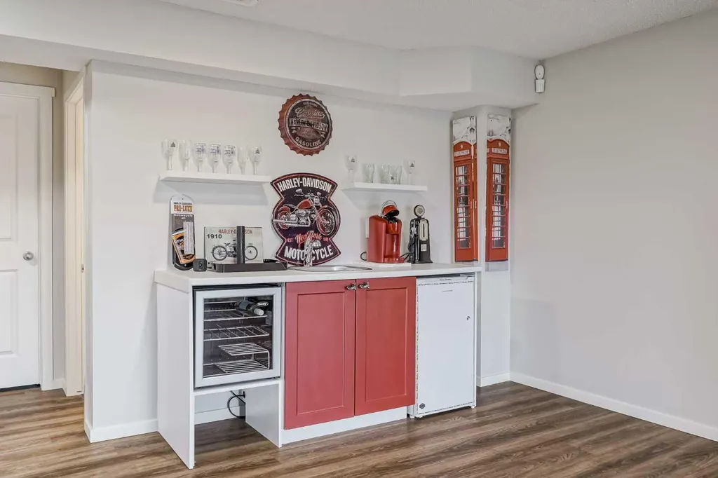 225 Kingsmere Cove SE Airdrie AB T4A 0S1