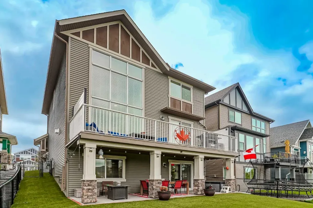 225 Kingsmere Cove SE Airdrie AB T4A 0S1