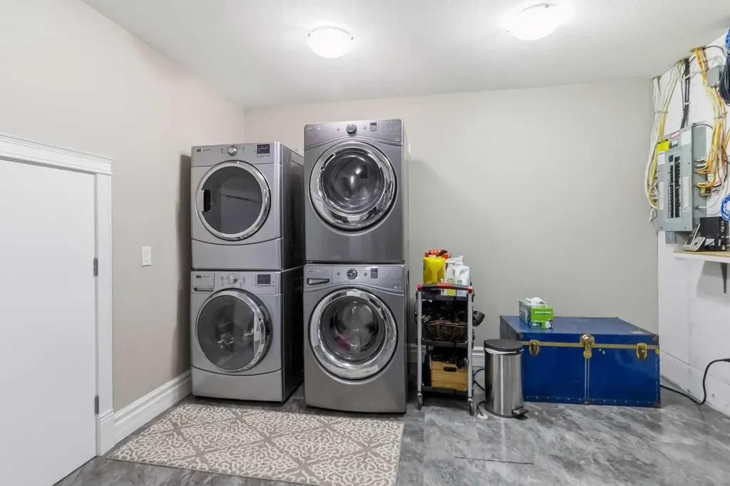 209 Fireweed Crescent Fort Mcmurray AB T9K0J4