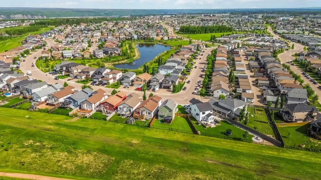 209 Fireweed Crescent Fort Mcmurray AB T9K0J4