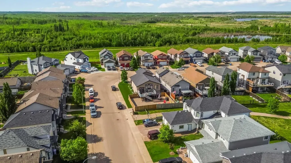 209 Fireweed Crescent Fort Mcmurray AB T9K0J4