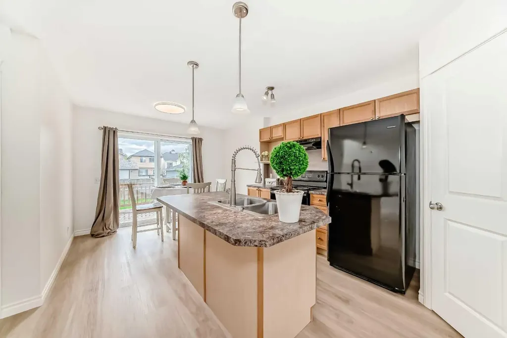 150 Auburn Bay Heights SE Calgary AB T3M 0A7