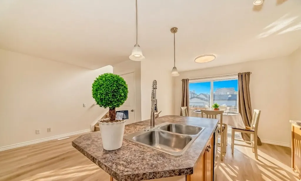 150 Auburn Bay Heights SE Calgary AB T3M 0A7