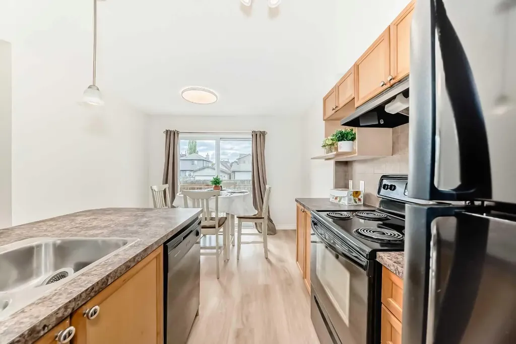 150 Auburn Bay Heights SE Calgary AB T3M 0A7
