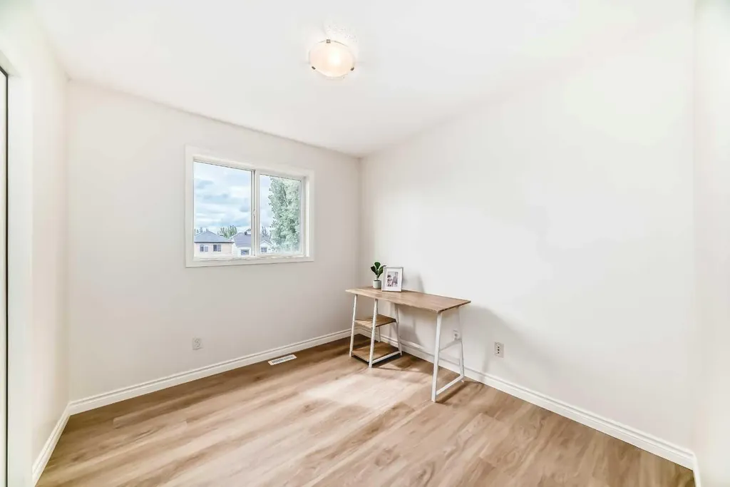 150 Auburn Bay Heights SE Calgary AB T3M 0A7