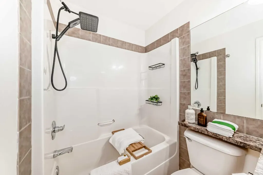 150 Auburn Bay Heights SE Calgary AB T3M 0A7