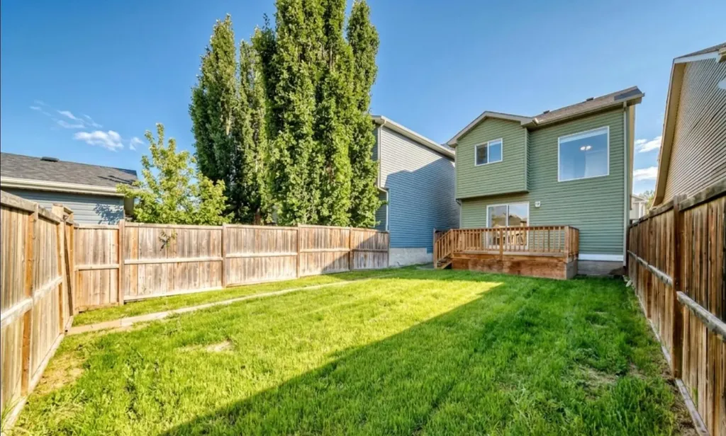 150 Auburn Bay Heights SE Calgary AB T3M 0A7
