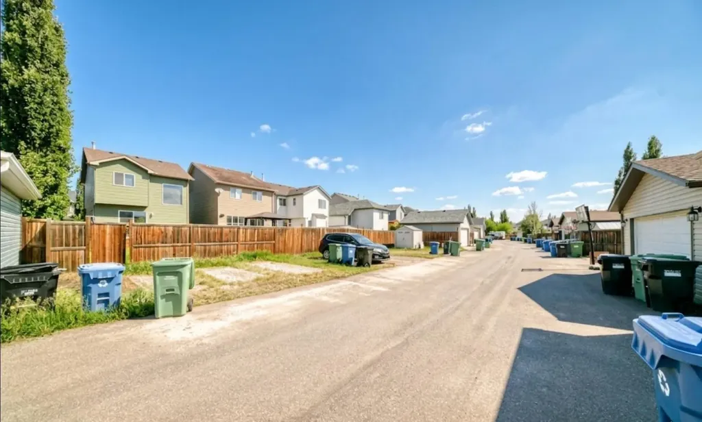 150 Auburn Bay Heights SE Calgary AB T3M 0A7