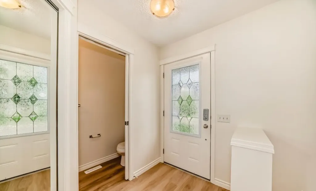 150 Auburn Bay Heights SE Calgary AB T3M 0A7
