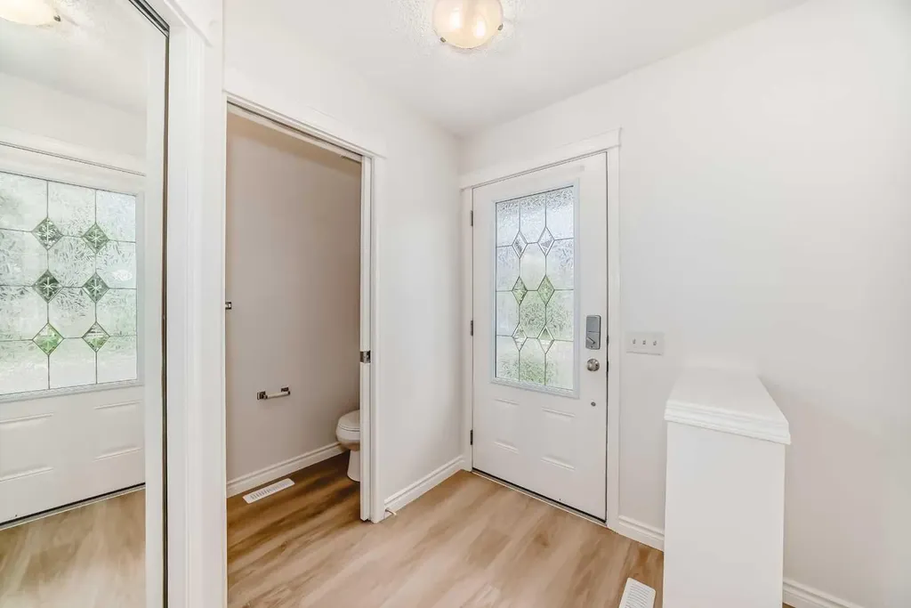 150 Auburn Bay Heights SE Calgary AB T3M 0A7