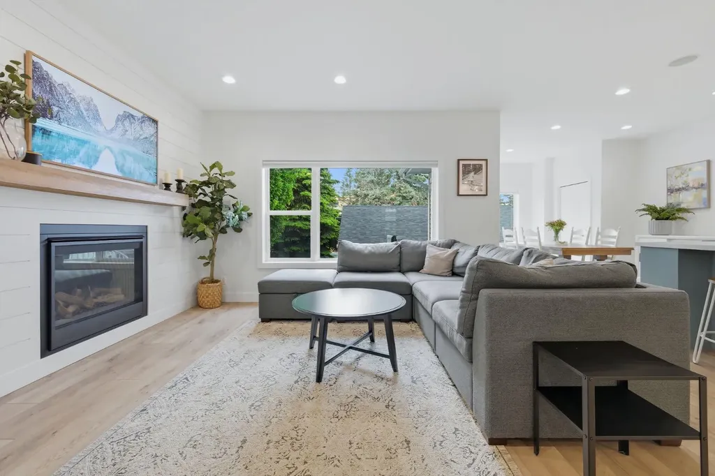 266 Somme Avenue SW Calgary AB T2T5J9
