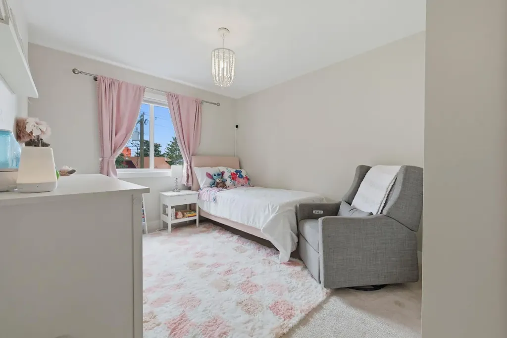 266 Somme Avenue SW Calgary AB T2T5J9