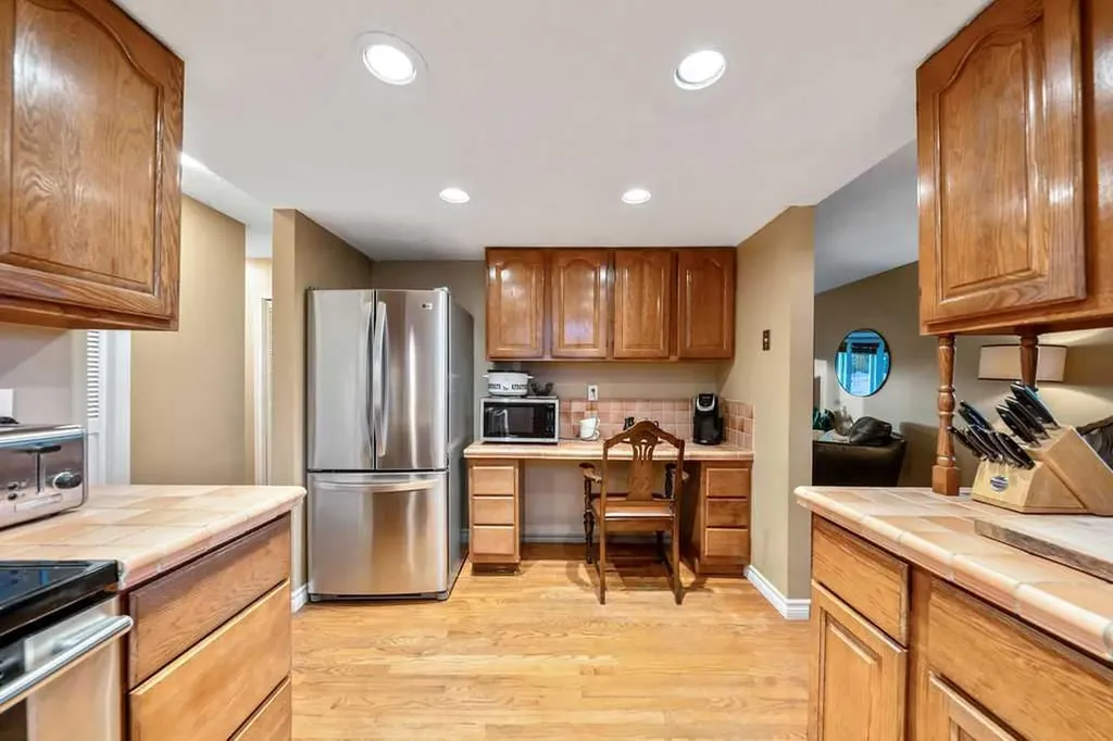 71 Templeson Road NE Calgary AB T1Y 5L5