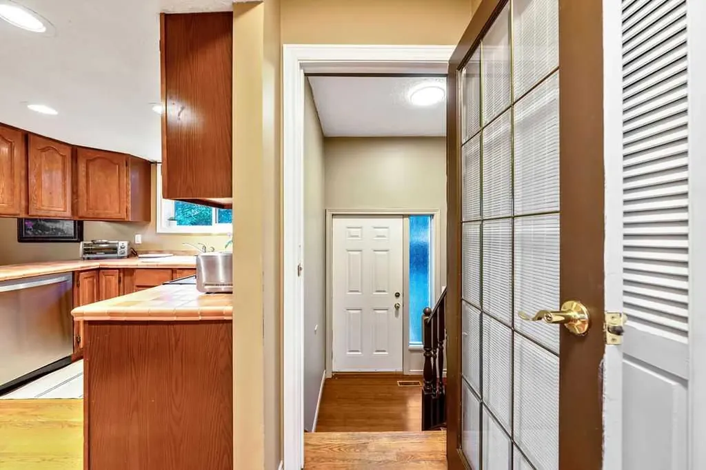 71 Templeson Road NE Calgary AB T1Y 5L5