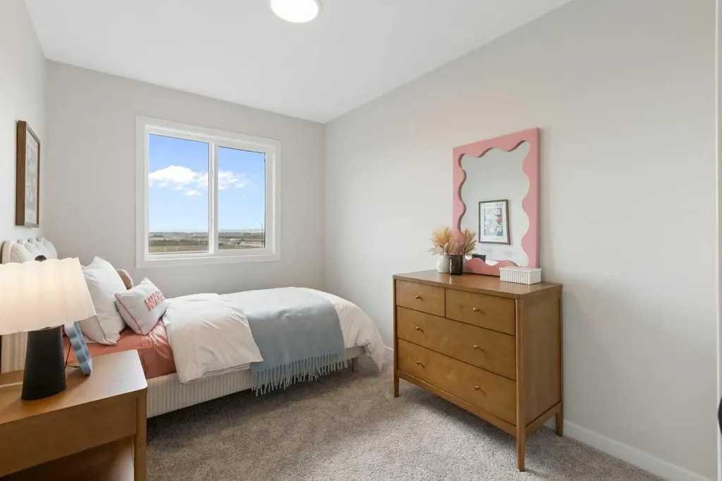 1441 Rangeview Drive SE Calgary AB T3S0K5