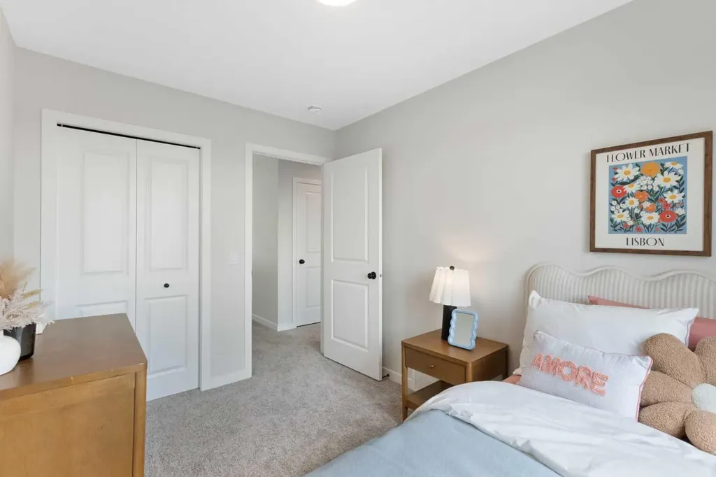 1441 Rangeview Drive SE Calgary AB T3S0K5