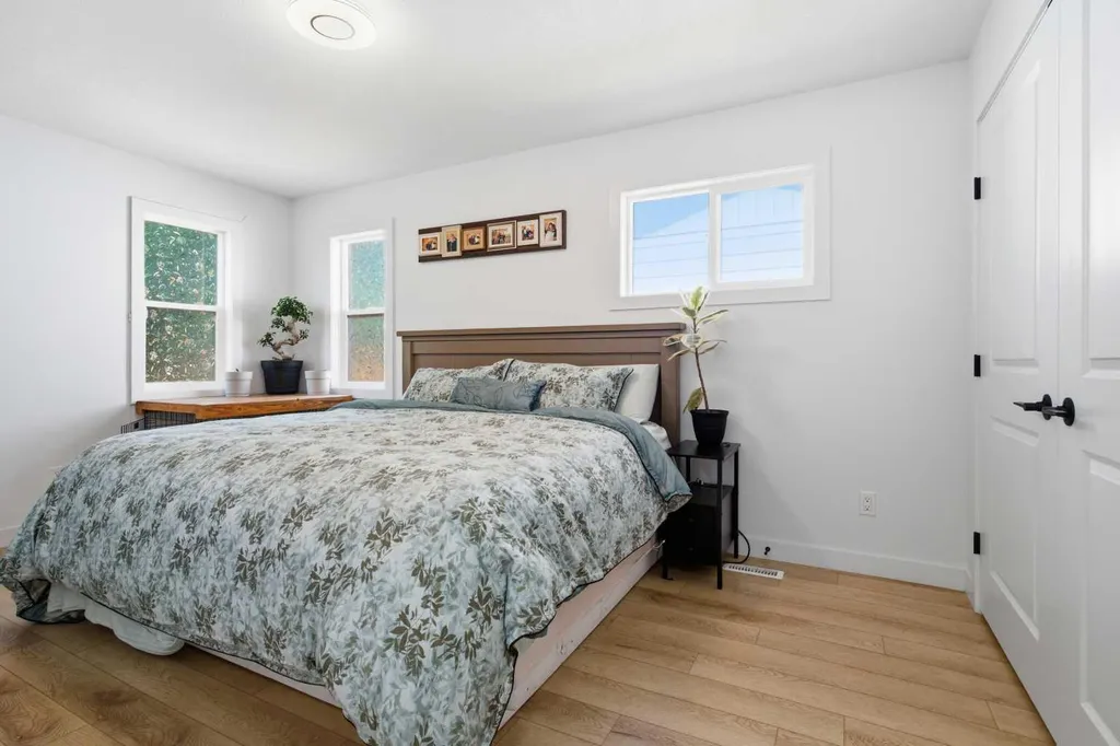 9410 80 Avenue Grande Prairie AB T8V 5J4