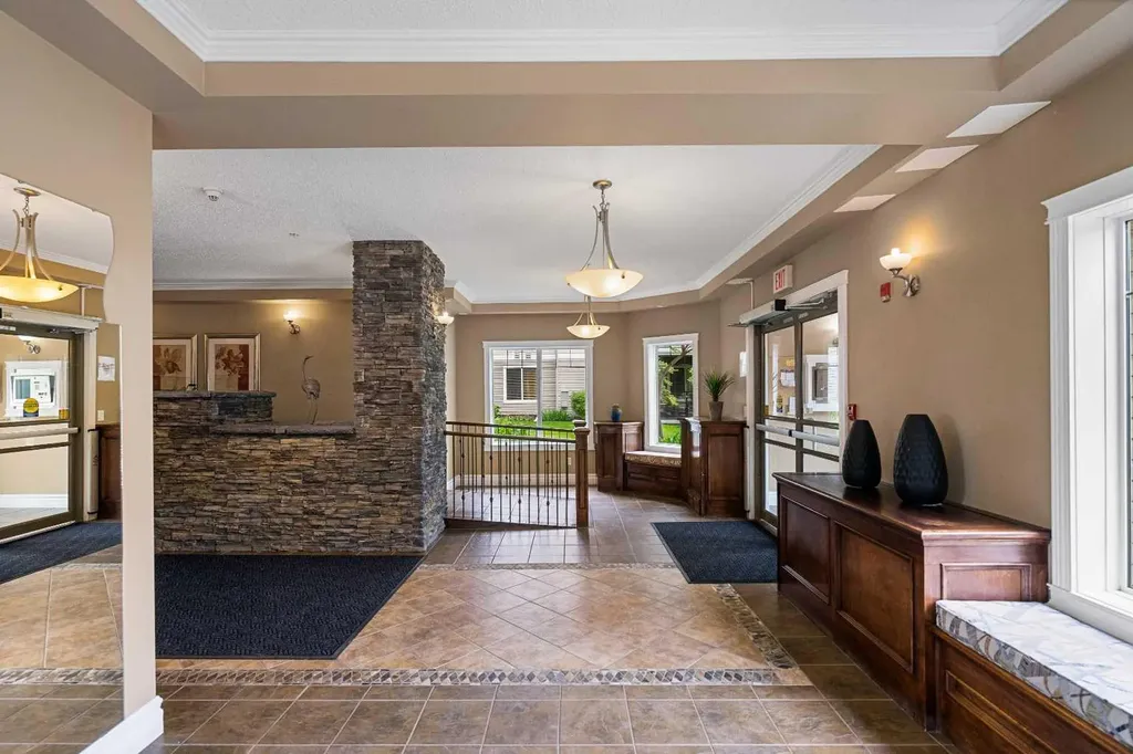 369 Rocky Vista Park NW Calgary AB T3J 5K7