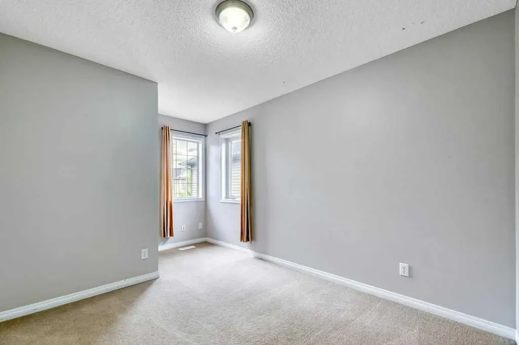 126 Covebrook Place NE Calgary AB T3K 0C9