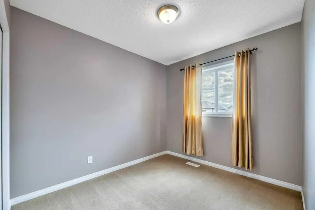 126 Covebrook Place NE Calgary AB T3K 0C9