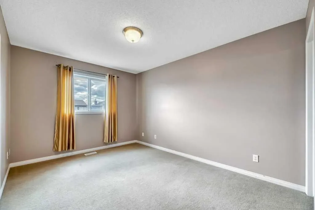 126 Covebrook Place NE Calgary AB T3K 0C9