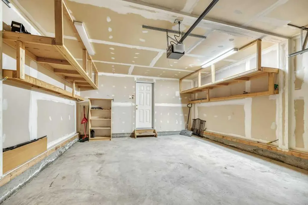 126 Covebrook Place NE Calgary AB T3K 0C9