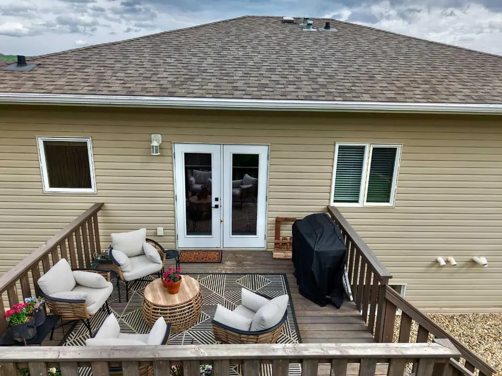 13014 91 Street Peace River AB T8S 1X1