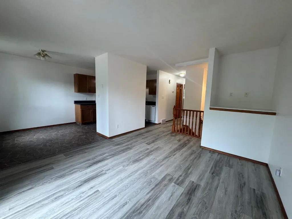 6013 63a Street Red Deer AB T4N 5P1
