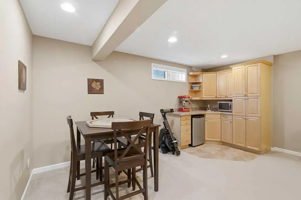 145 Straddock Crescent SW Calgary AB T3H 2S8
