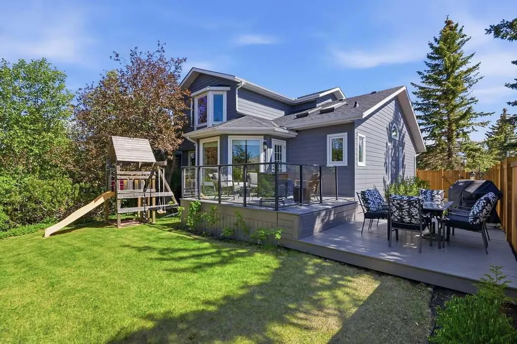 145 Straddock Crescent SW Calgary AB T3H 2S8