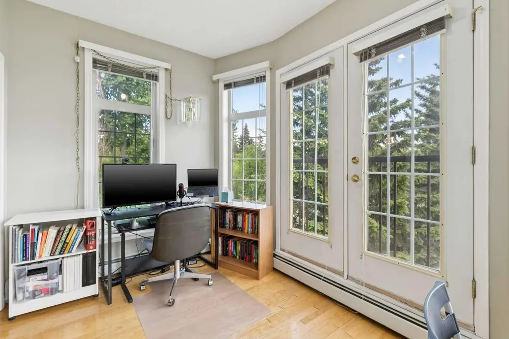 5201 Dalhousie Drive NW Calgary AB T3A 5Y7