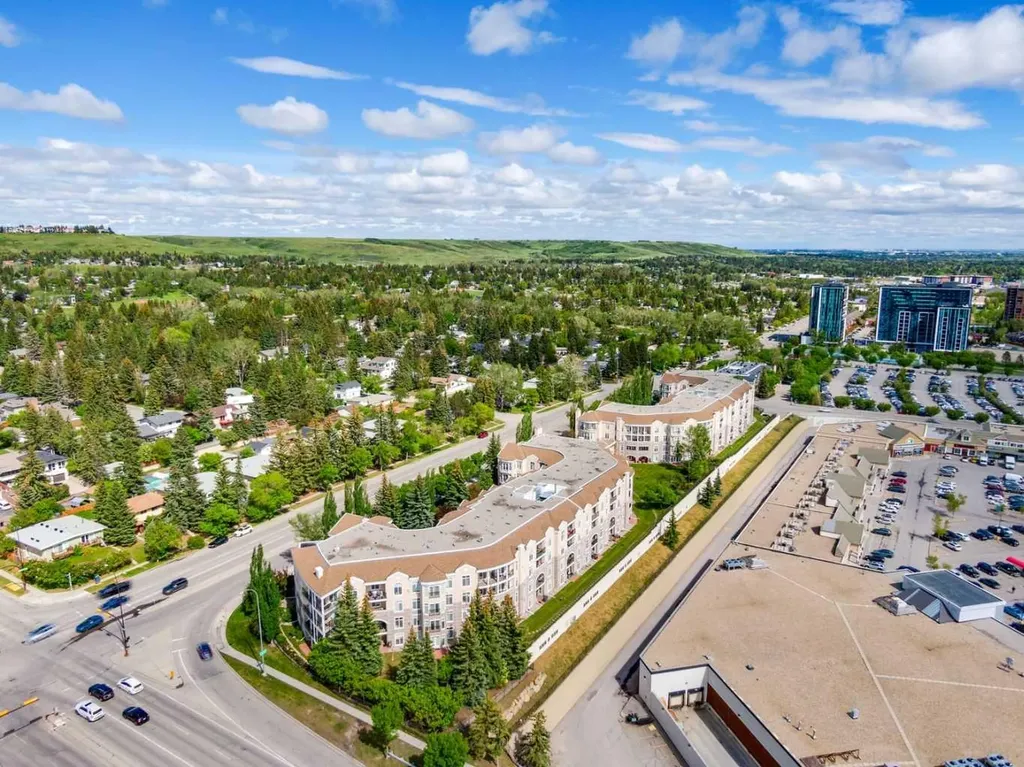 5201 Dalhousie Drive NW Calgary AB T3A 5Y7