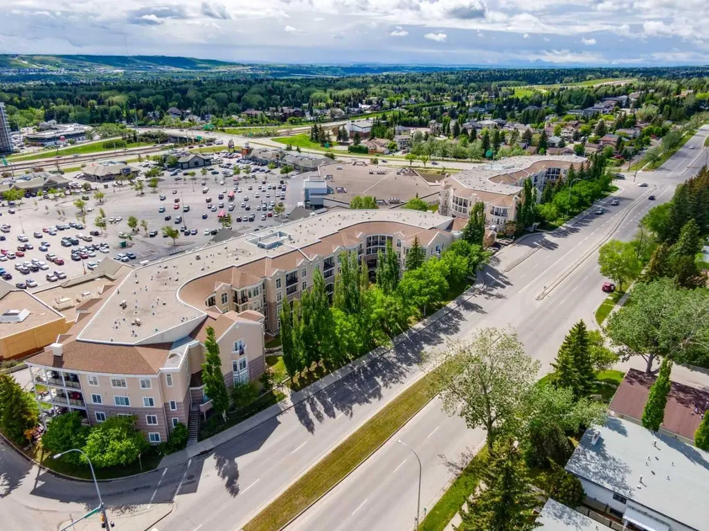 5201 Dalhousie Drive NW Calgary AB T3A 5Y7