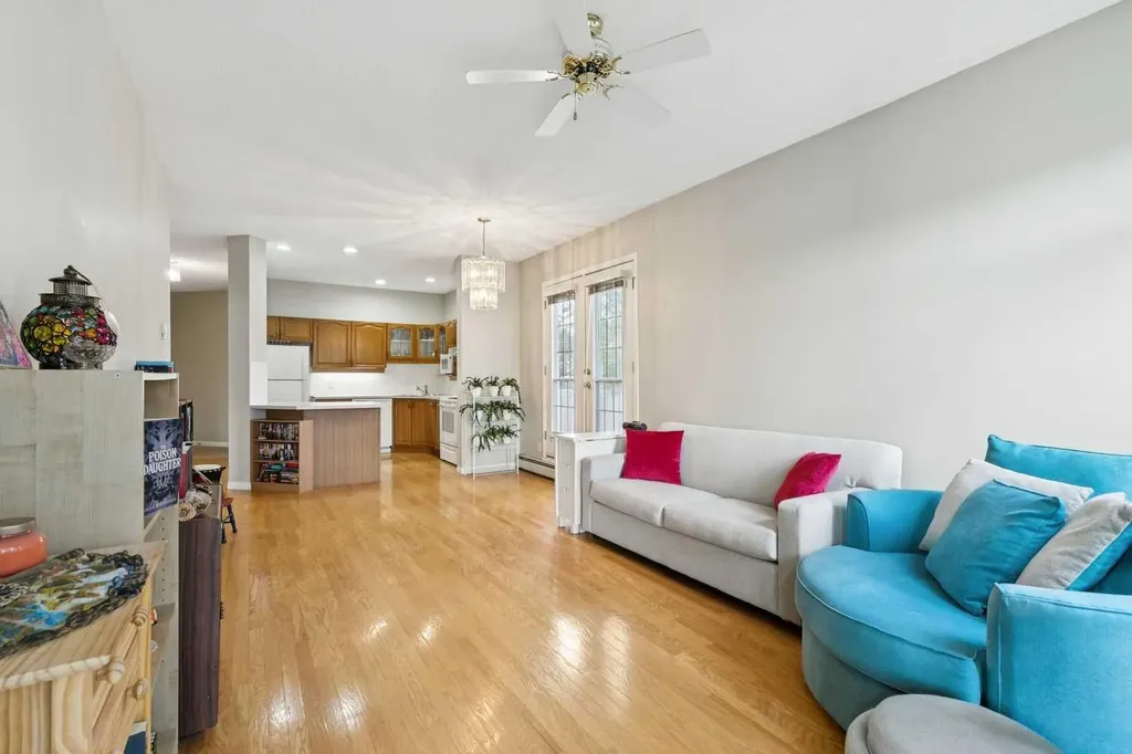5201 Dalhousie Drive NW Calgary AB T3A 5Y7