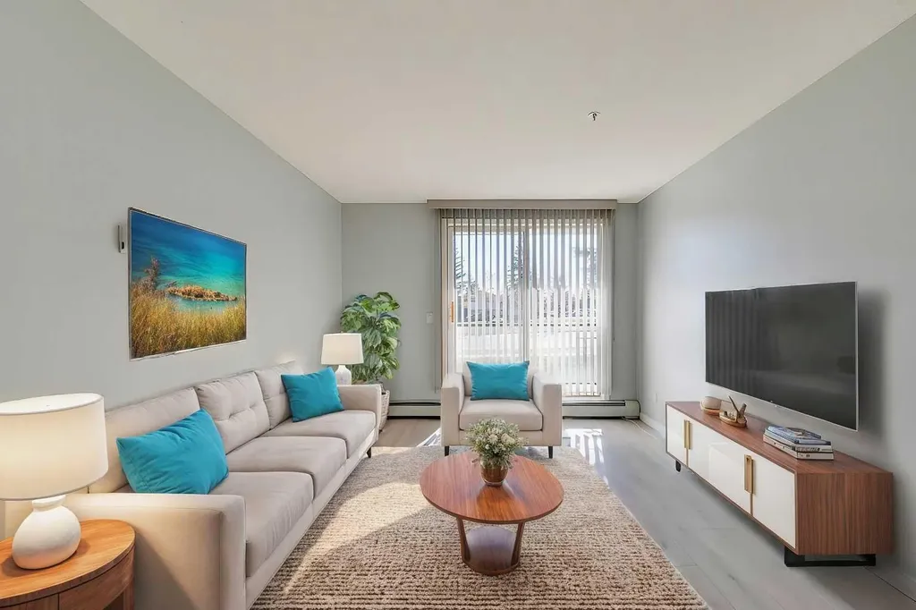 2022 Canyon Meadows Drive SE Calgary AB T2J 7H1