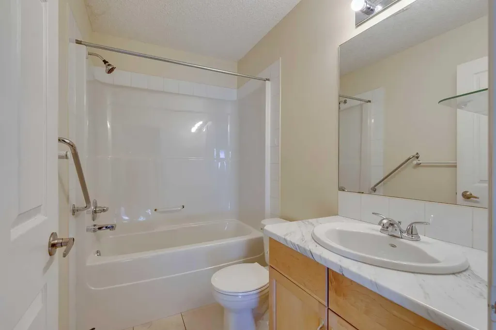 2022 Canyon Meadows Drive SE Calgary AB T2J 7H1